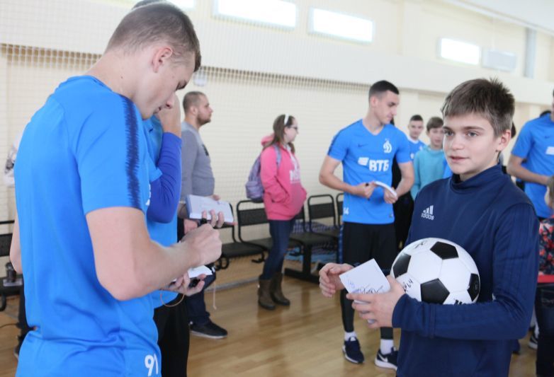 Экскурсия по базе Экскурсия по базе