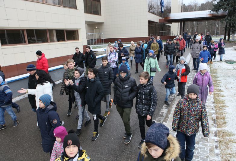 Экскурсия по базе Экскурсия по базе