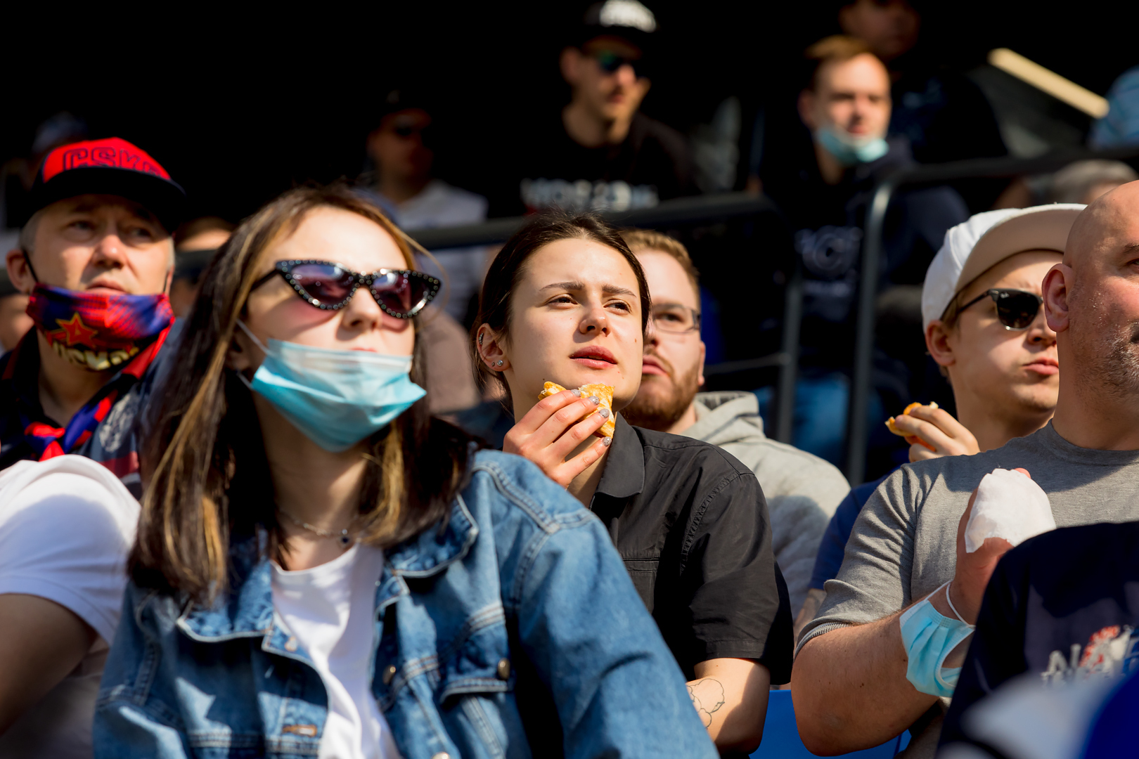 Болельщики на матче «Динамо» — ЦСКА