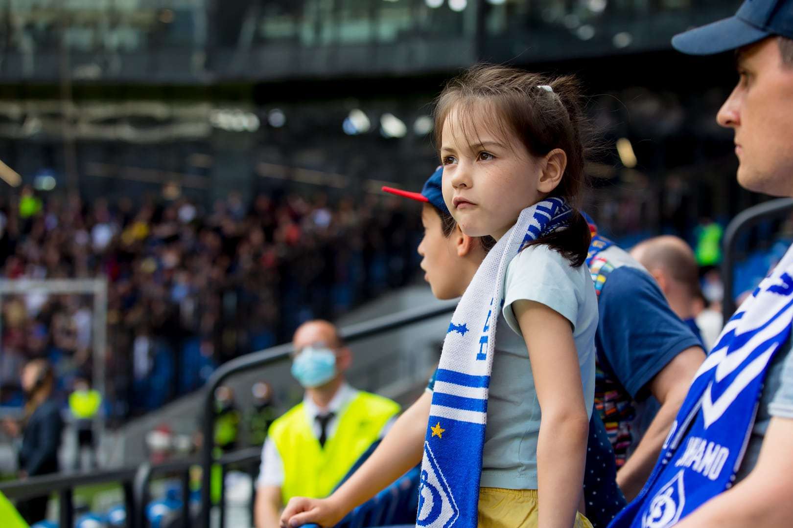 Болельщики на матче «Динамо» — ЦСКА