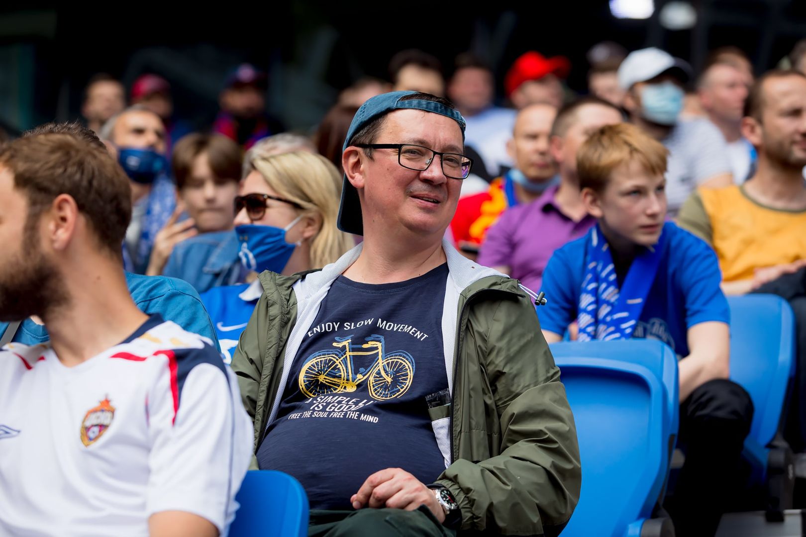 Болельщики на матче «Динамо» — ЦСКА