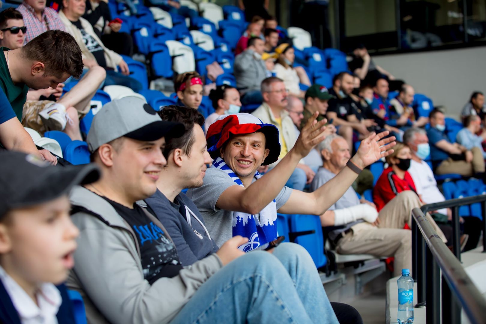 Болельщики на матче «Динамо» — ЦСКА