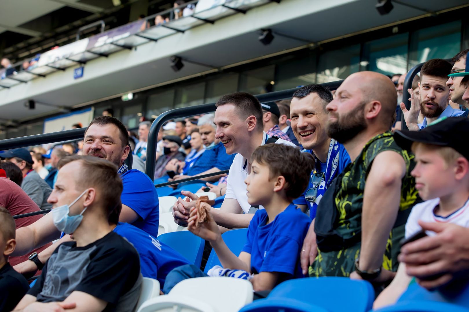 Болельщики на матче «Динамо» — ЦСКА