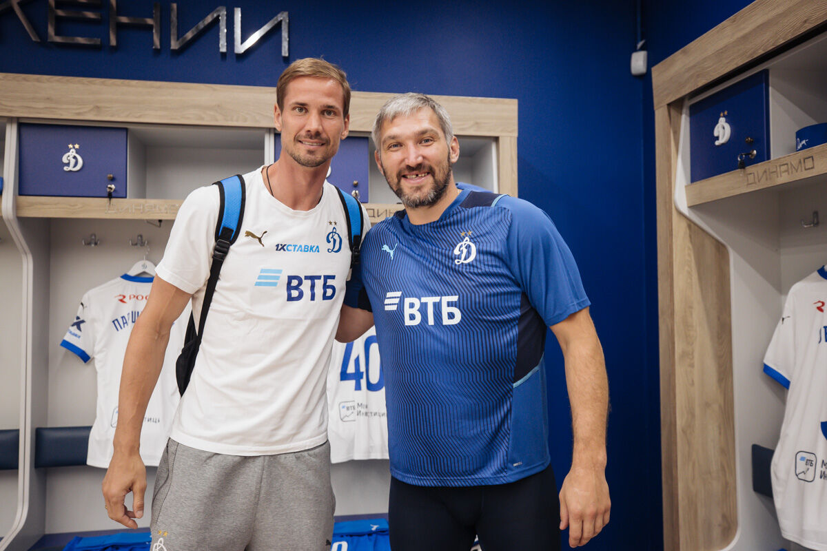 Фоторепортаж с матча против «Амкала» на «ВТБ Арене»