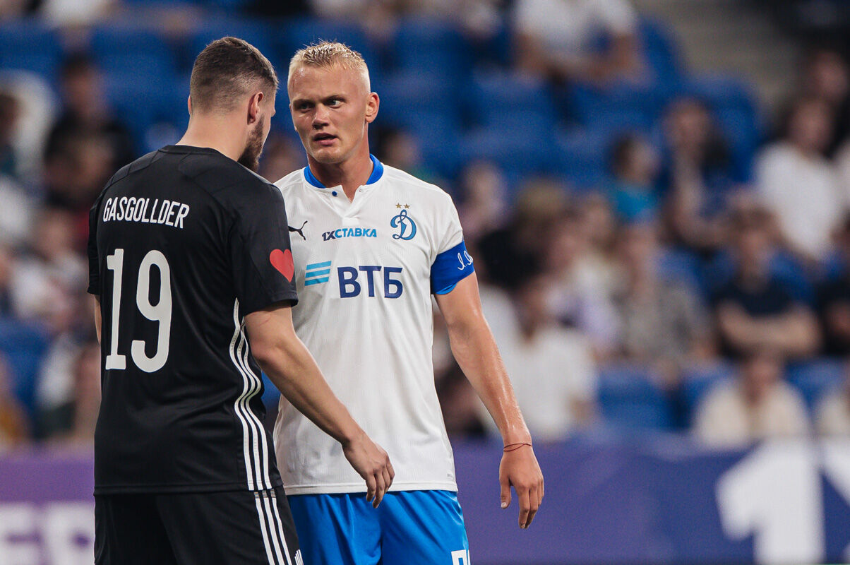 Фоторепортаж с матча против «Амкала» на «ВТБ Арене»