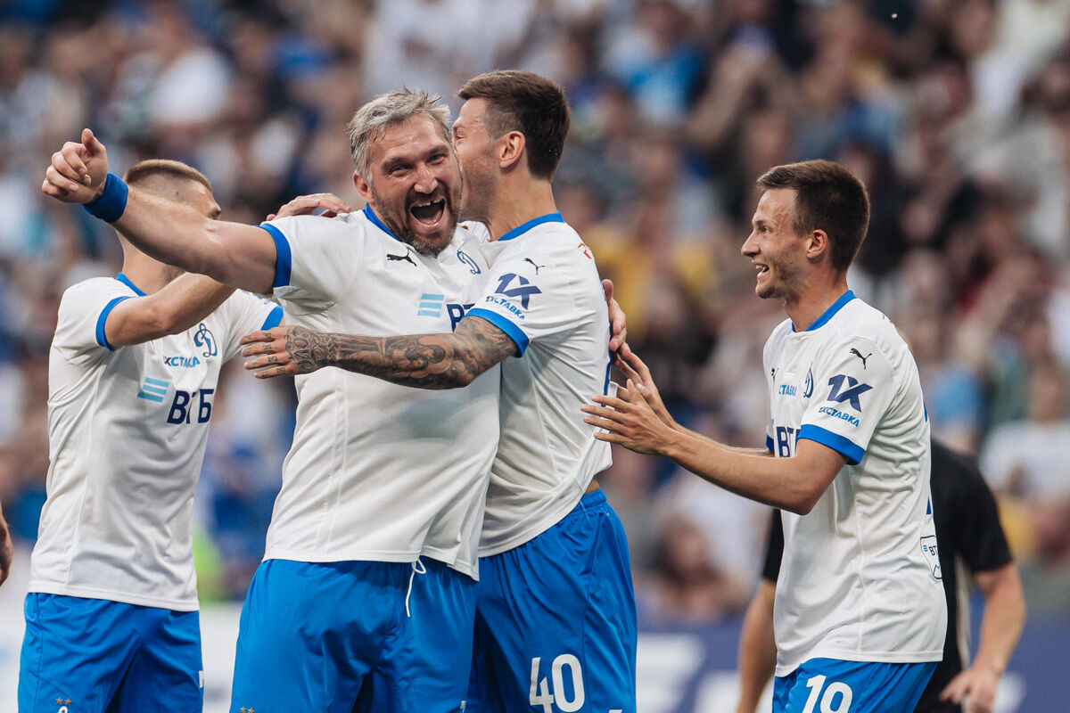 Фоторепортаж с матча против «Амкала» на «ВТБ Арене»