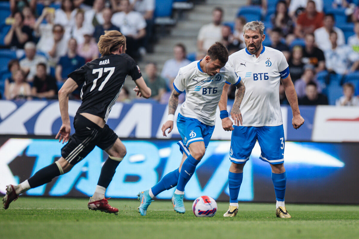 Фоторепортаж с матча против «Амкала» на «ВТБ Арене»