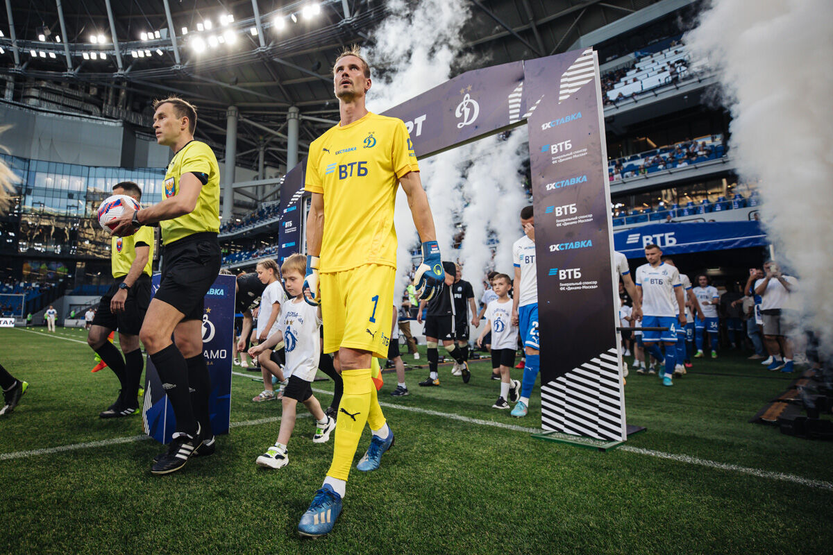 Фоторепортаж с матча против «Амкала» на «ВТБ Арене»