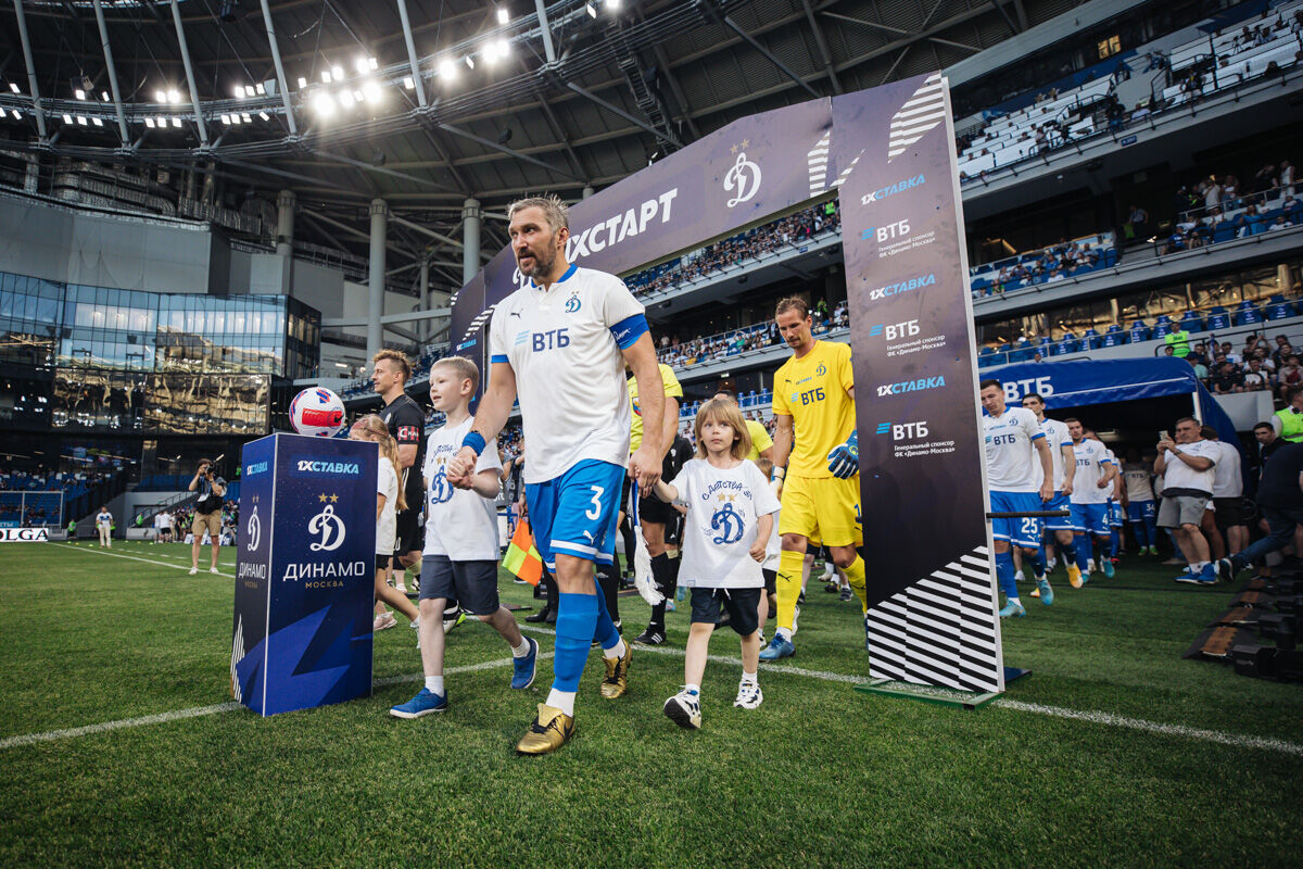 Фоторепортаж с матча против «Амкала» на «ВТБ Арене»