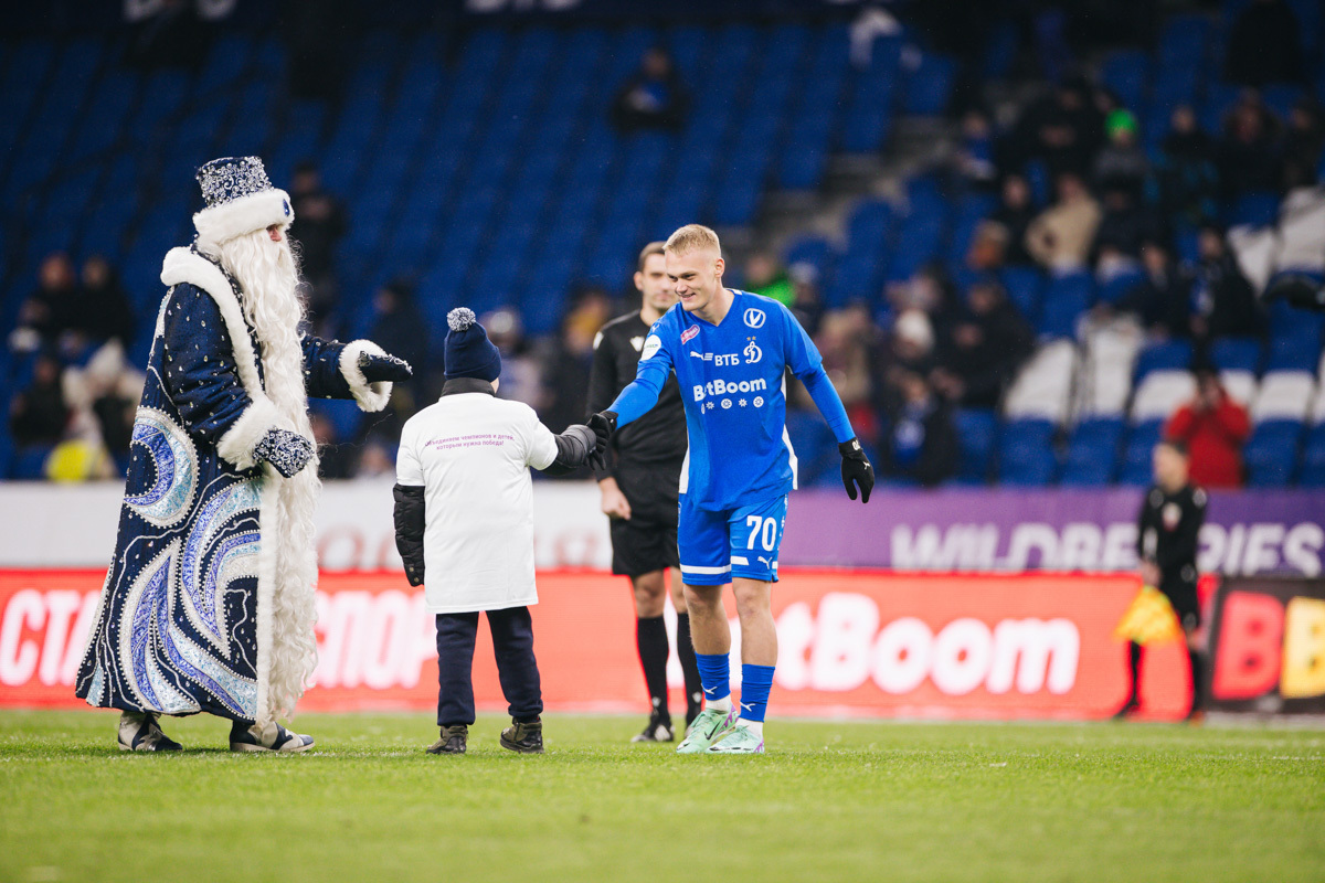Фоторепортаж с домашнего матча против «Рубина»