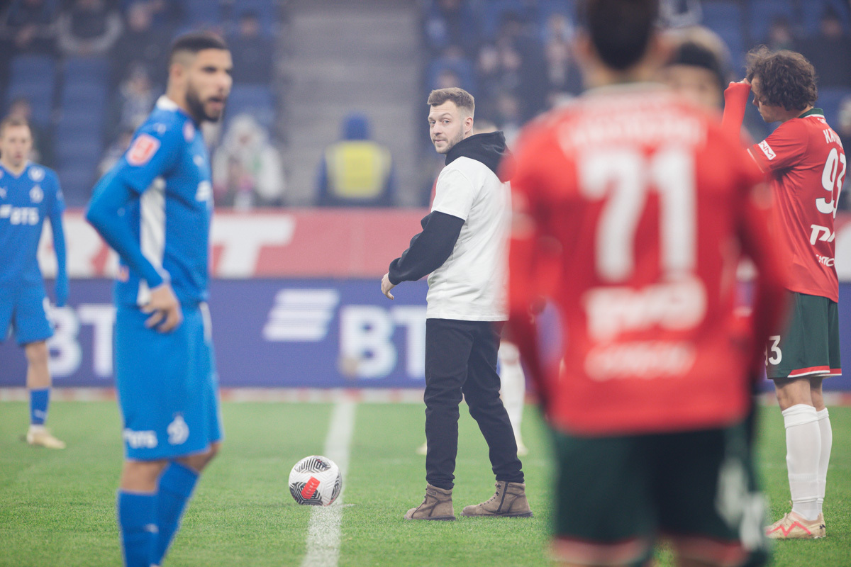 Reportaje fotográfico del partido de copa en casa contra el Lokomotiv