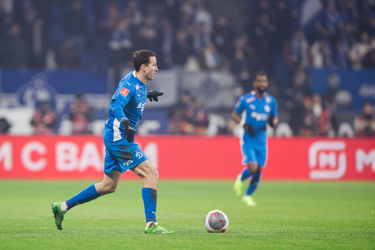 Reportaje fotográfico del partido de copa en casa contra el Lokomotiv