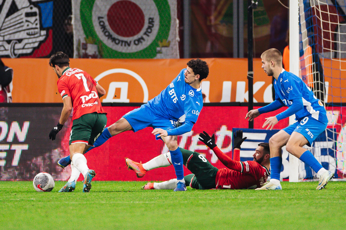 Reportaje fotográfico del partido de copa en casa contra el Lokomotiv