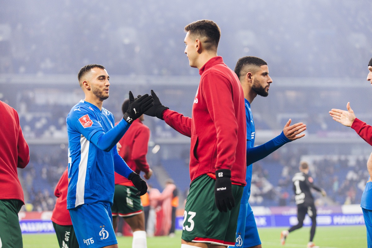 Reportaje fotográfico del partido de copa en casa contra el Lokomotiv