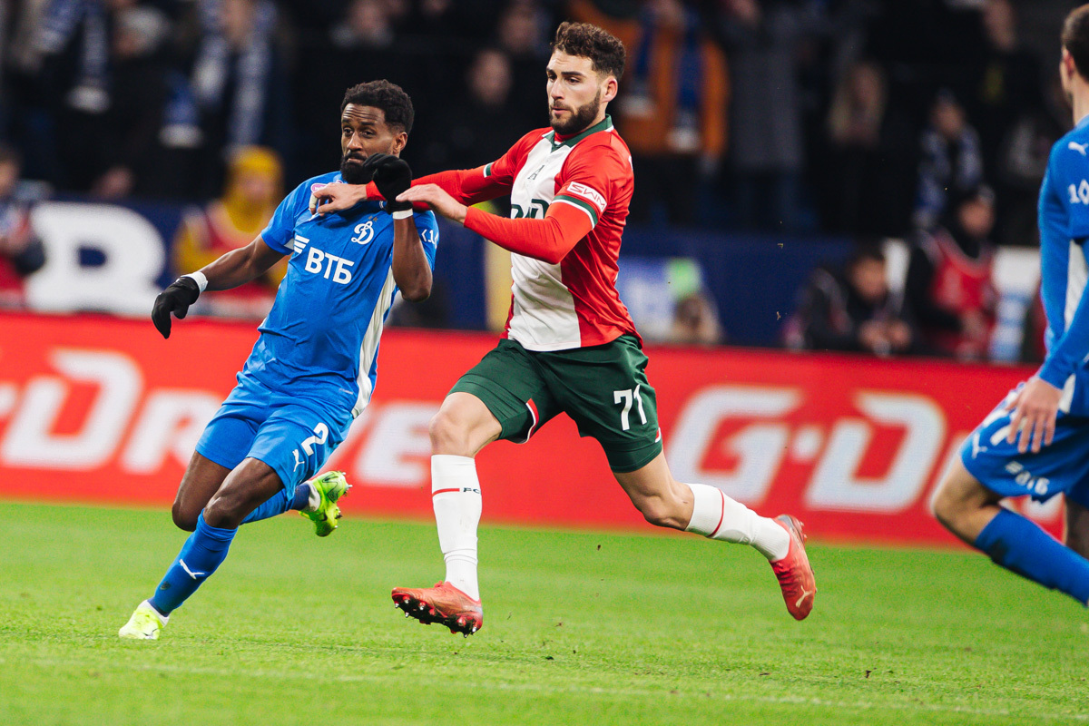 Reportaje fotográfico del partido de copa en casa contra el Lokomotiv