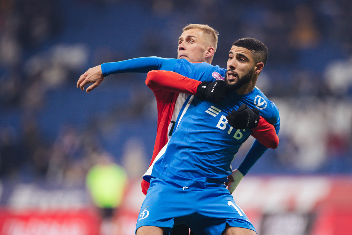 Reportaje fotográfico del partido de copa en casa contra el Lokomotiv