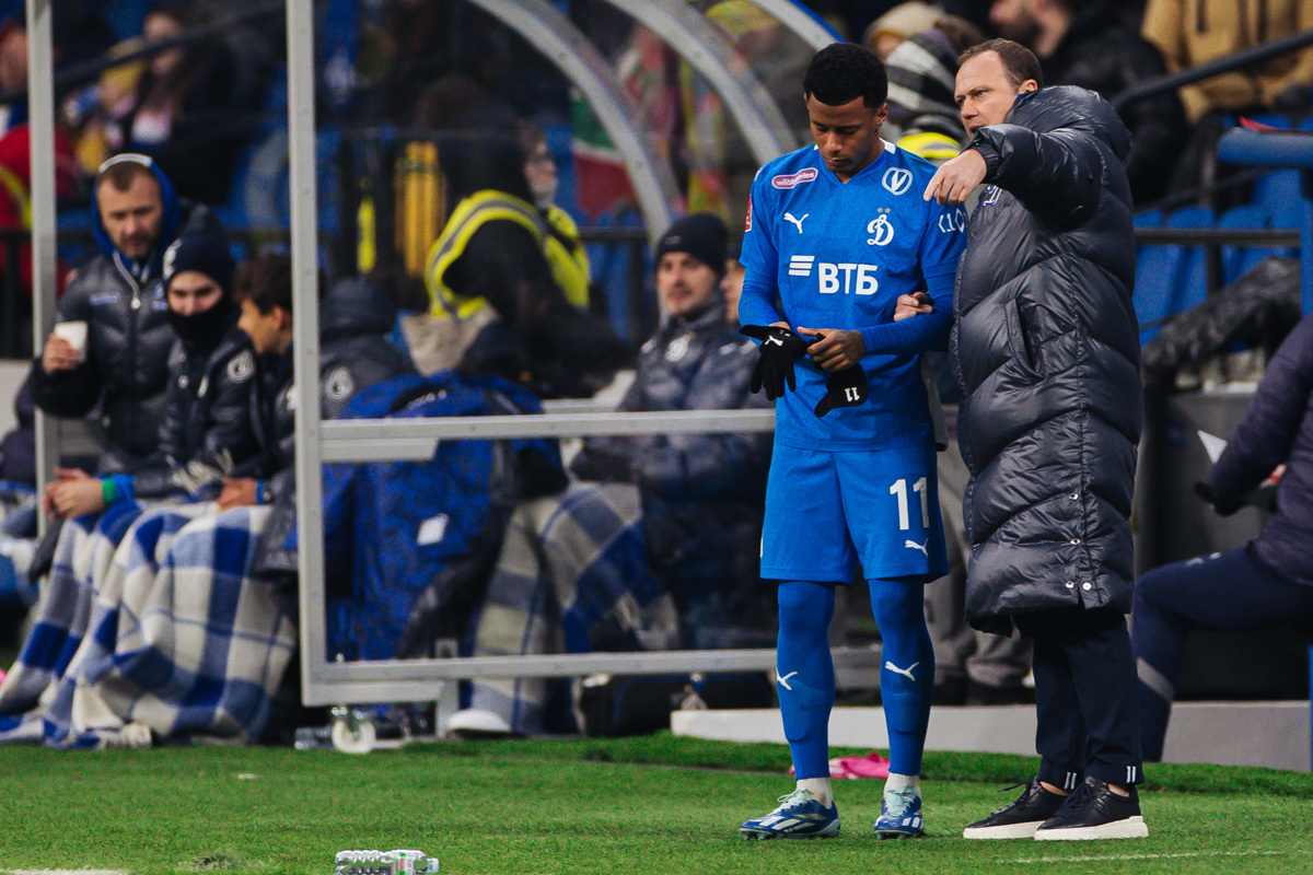 Reportaje fotográfico del partido de copa en casa contra el Lokomotiv
