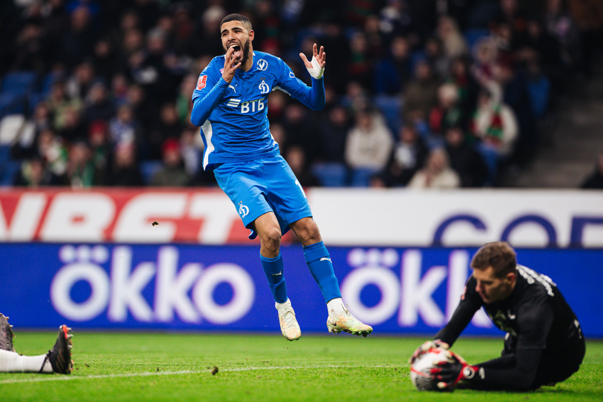 Reportaje fotográfico del partido de copa en casa contra el Lokomotiv