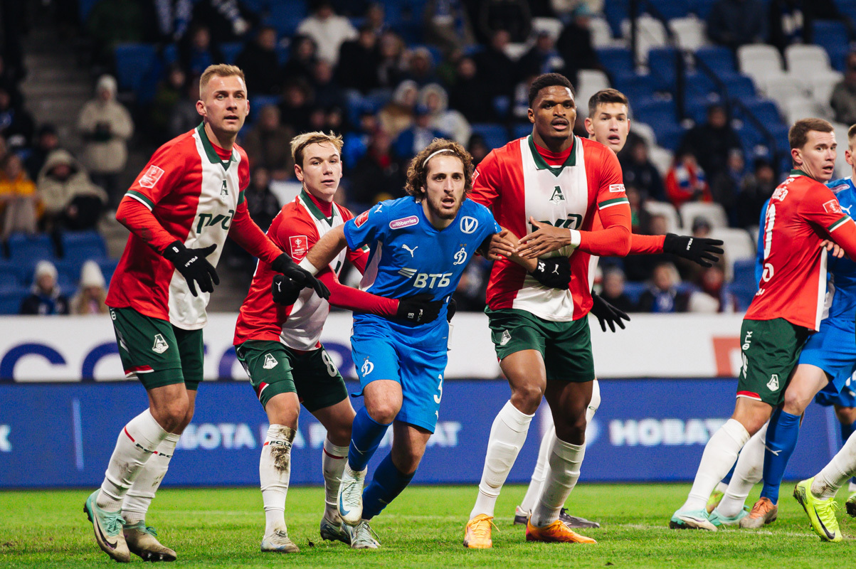 Reportaje fotográfico del partido de copa en casa contra el Lokomotiv