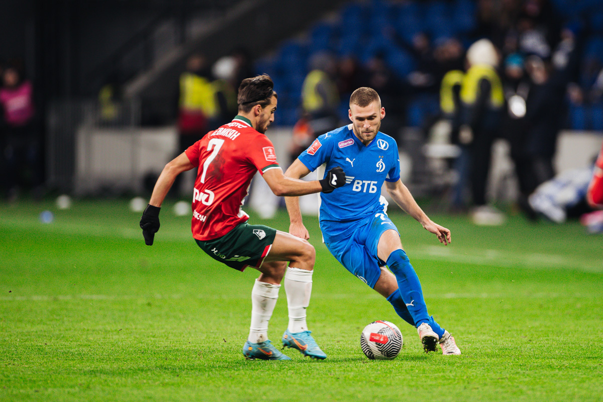 Reportaje fotográfico del partido de copa en casa contra el Lokomotiv