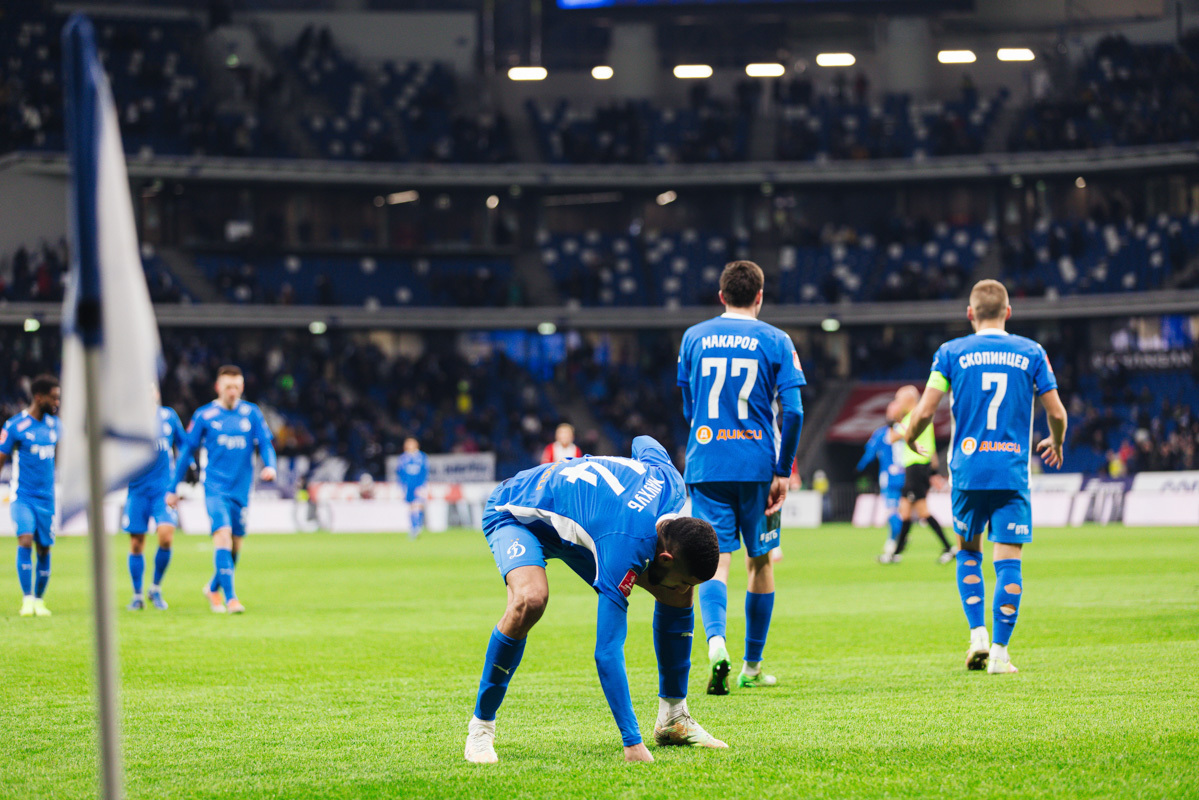 Reportaje fotográfico del partido de copa en casa contra el Lokomotiv