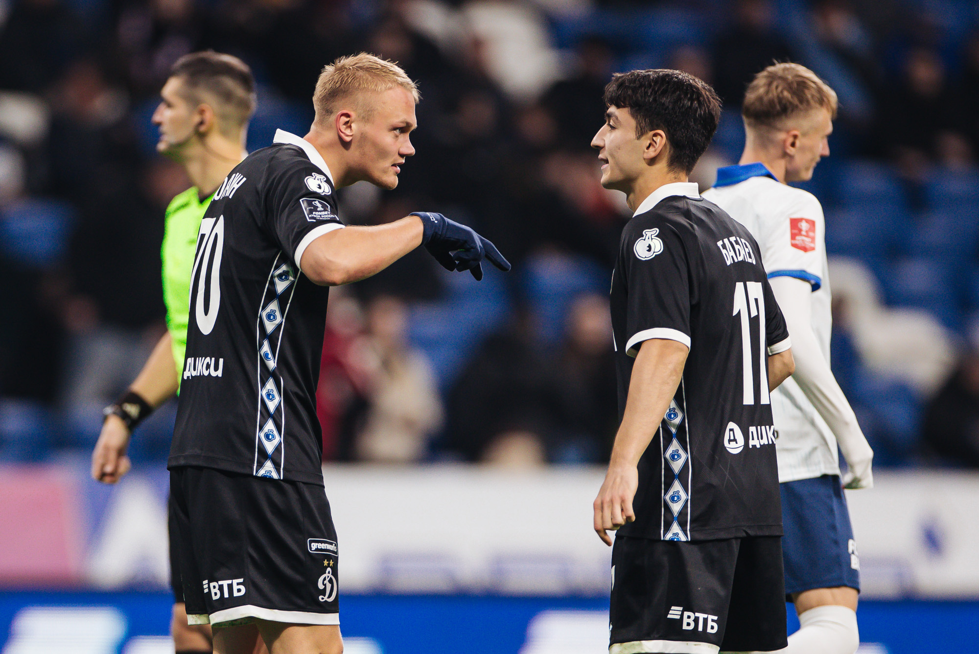 Фоторепортаж с домашнего кубкового матча против «Крыльев Советов»
