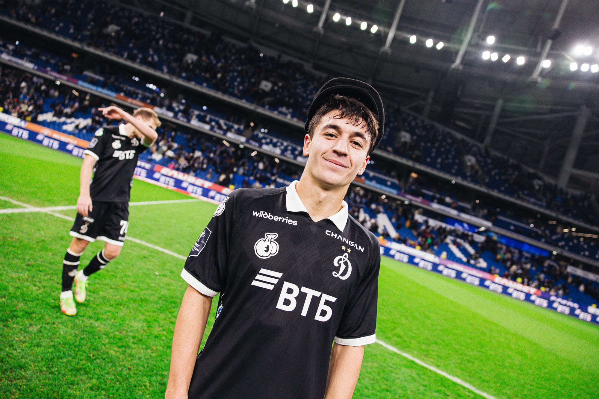 Reportaje fotográfico del partido de Copa en casa contra Las "alas de los Soviéticos"