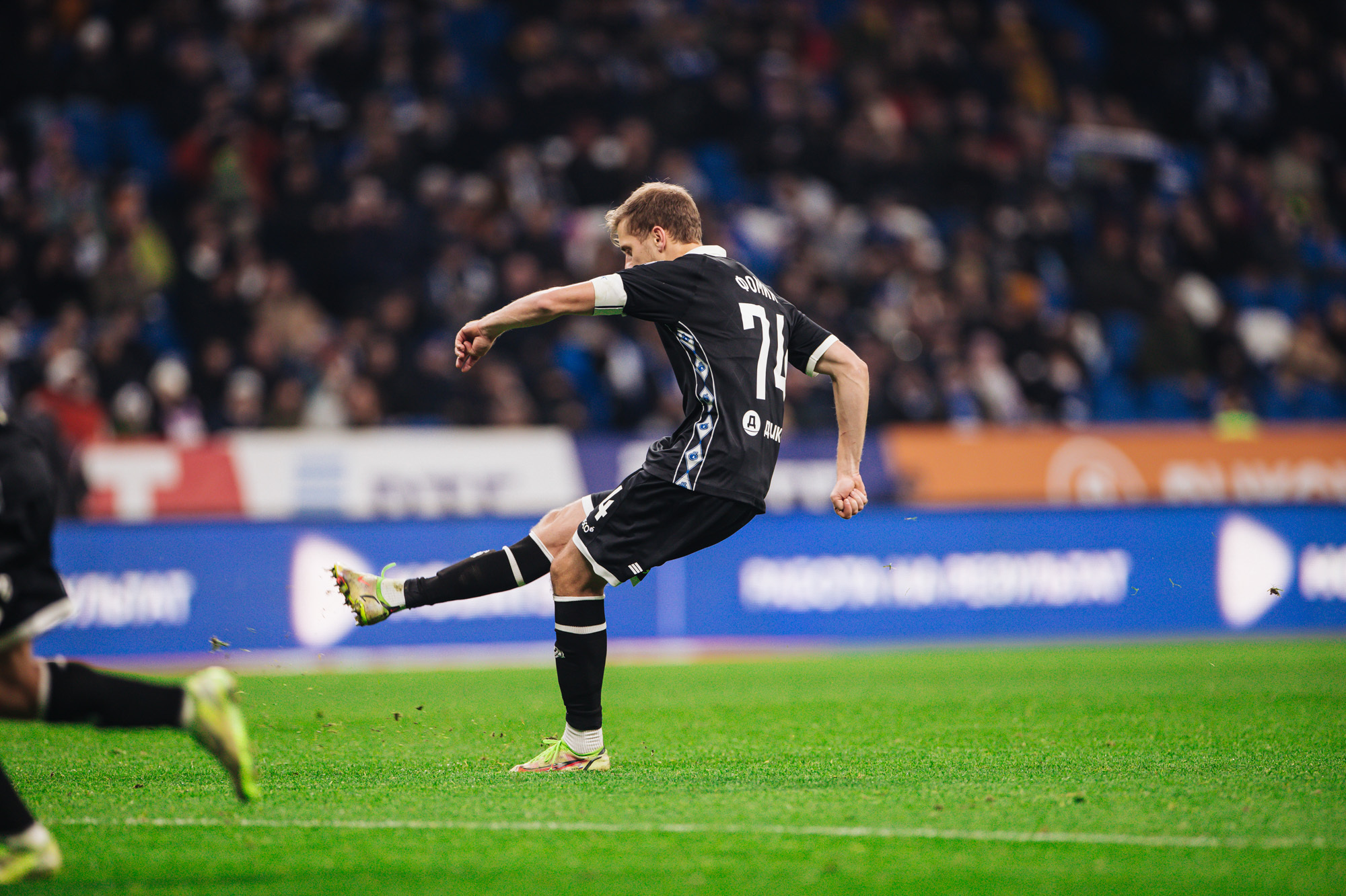 Фоторепортаж с домашнего кубкового матча против «Крыльев Советов»