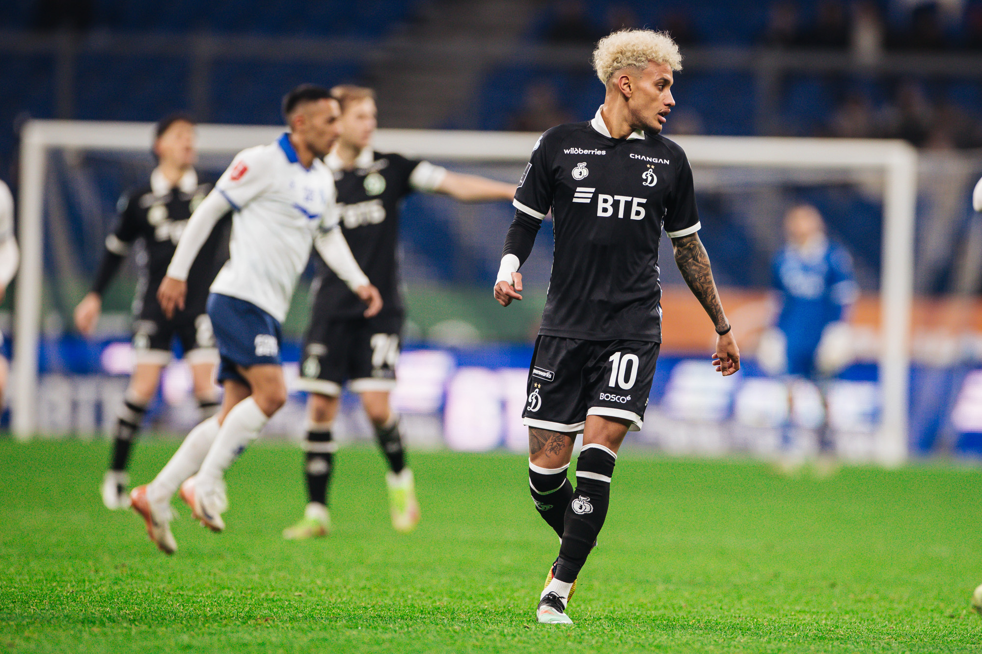 Фоторепортаж с домашнего кубкового матча против «Крыльев Советов»