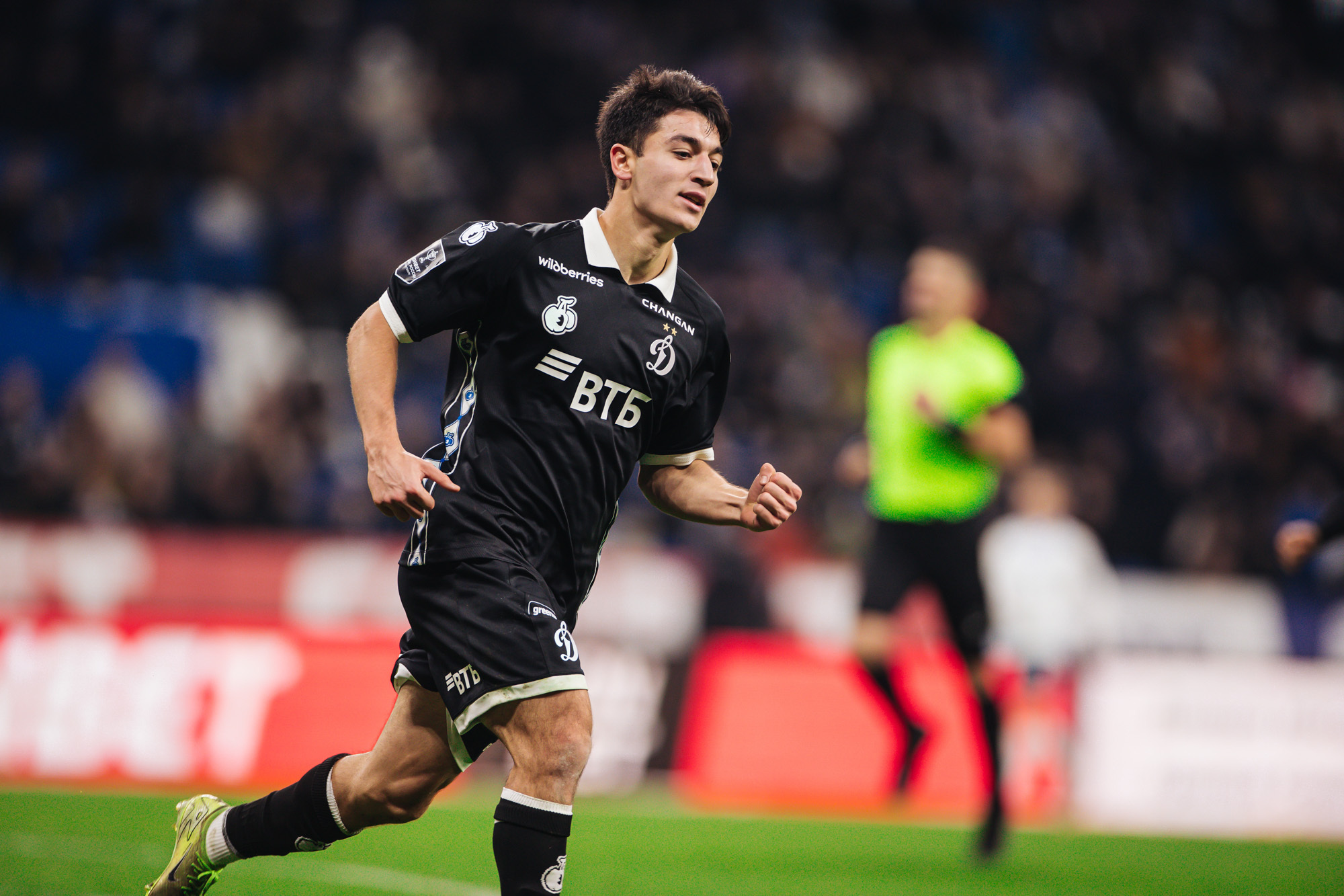 Фоторепортаж с домашнего кубкового матча против «Крыльев Советов»