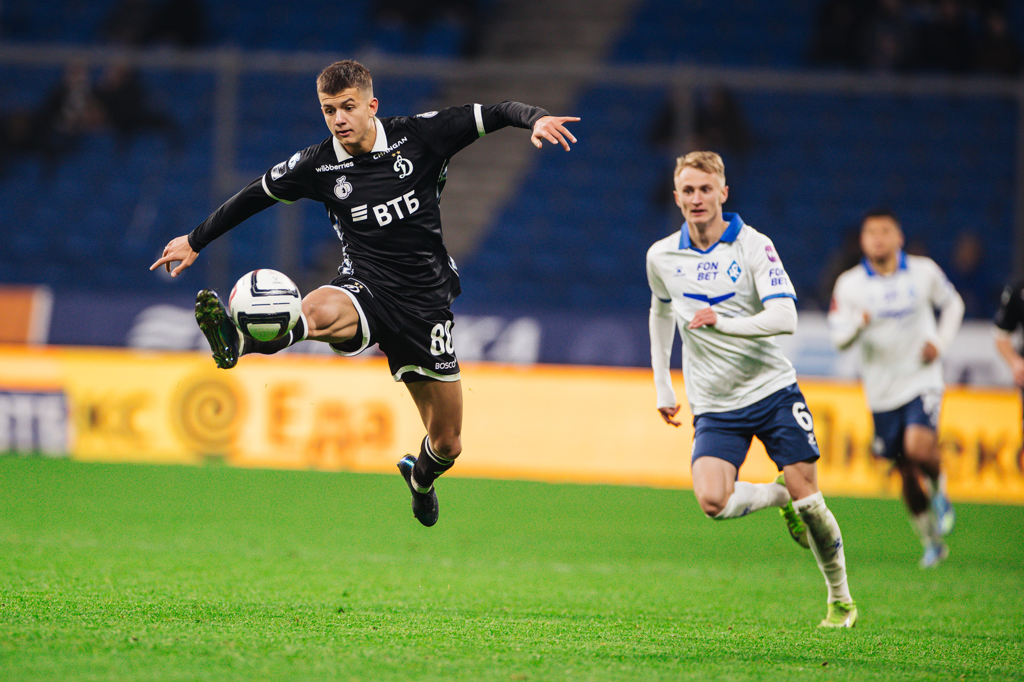 Фоторепортаж с домашнего кубкового матча против «Крыльев Советов»