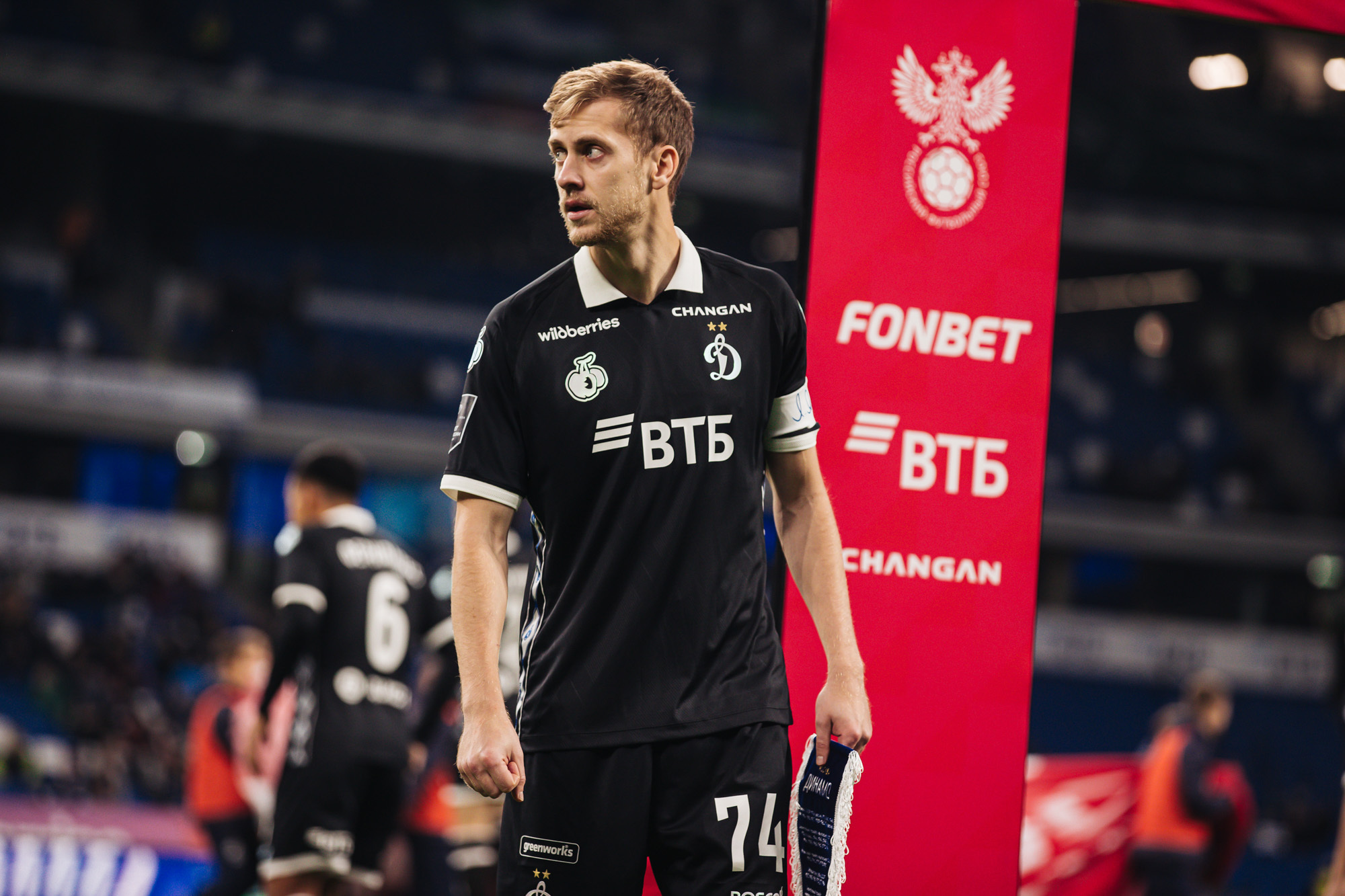 Фоторепортаж с домашнего кубкового матча против «Крыльев Советов»