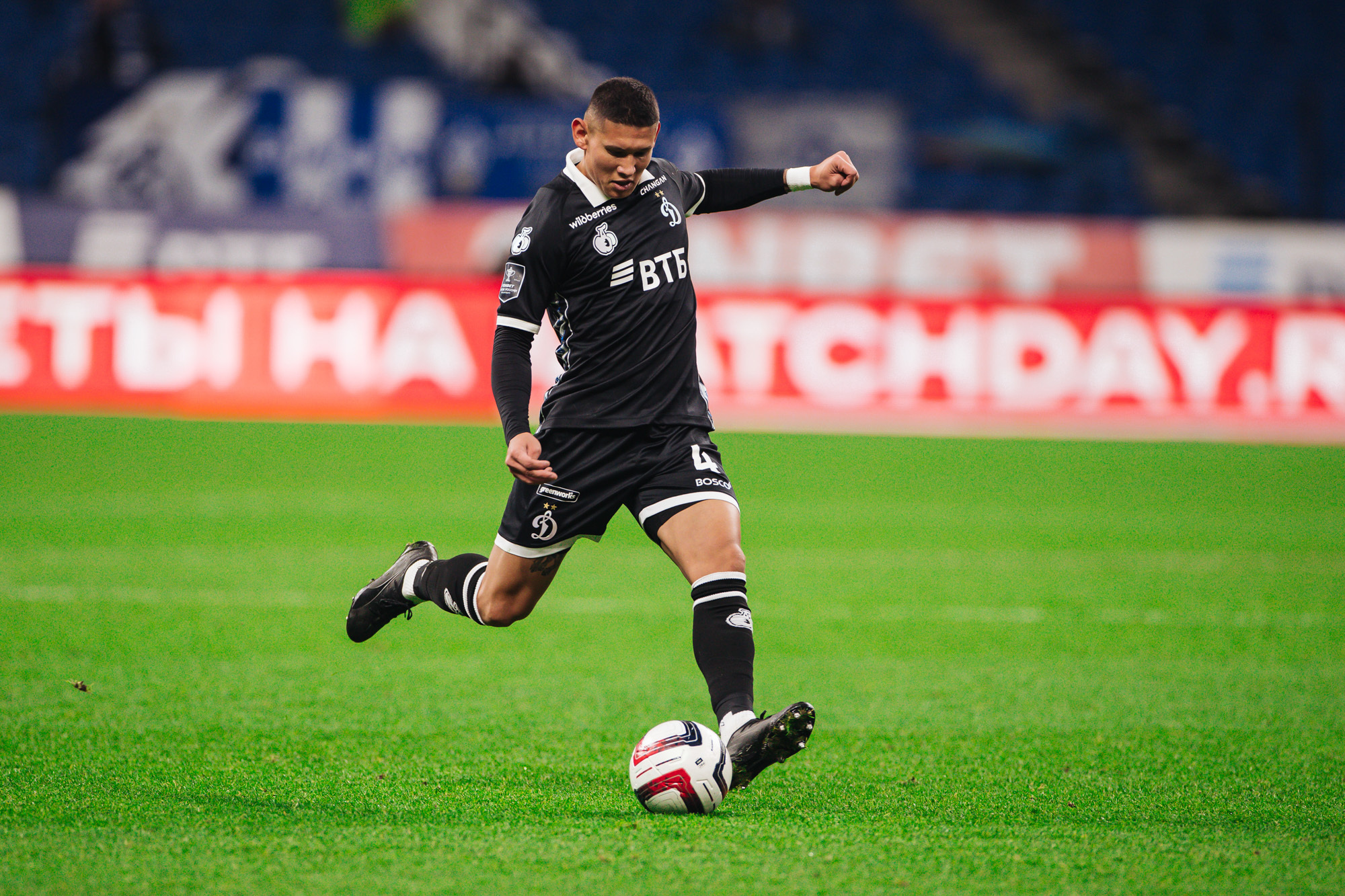 Фоторепортаж с домашнего кубкового матча против «Крыльев Советов»