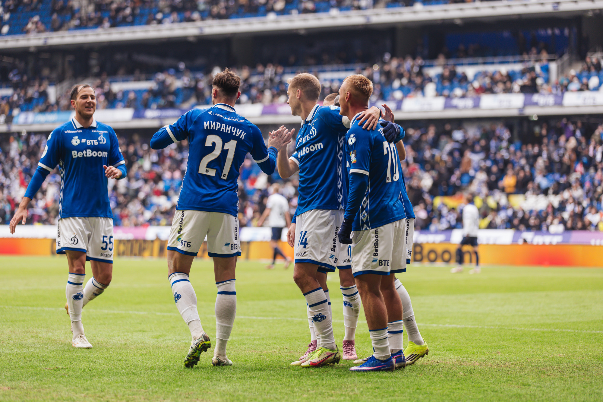 Фоторепортаж с домашнего матча против «Крыльев Советов»