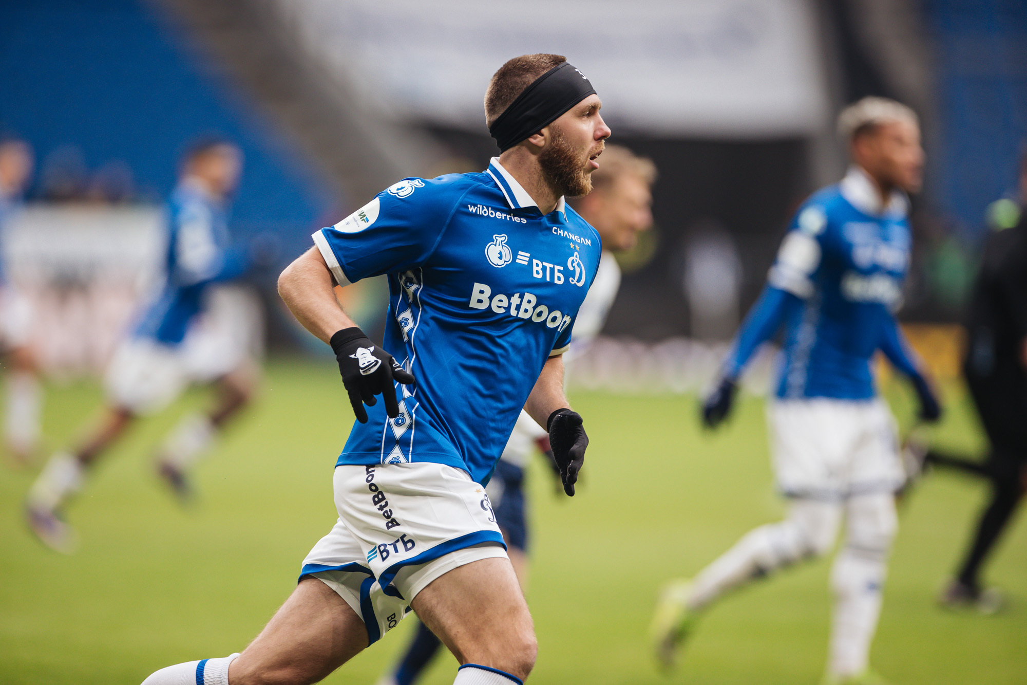 Фоторепортаж с домашнего матча против «Крыльев Советов»