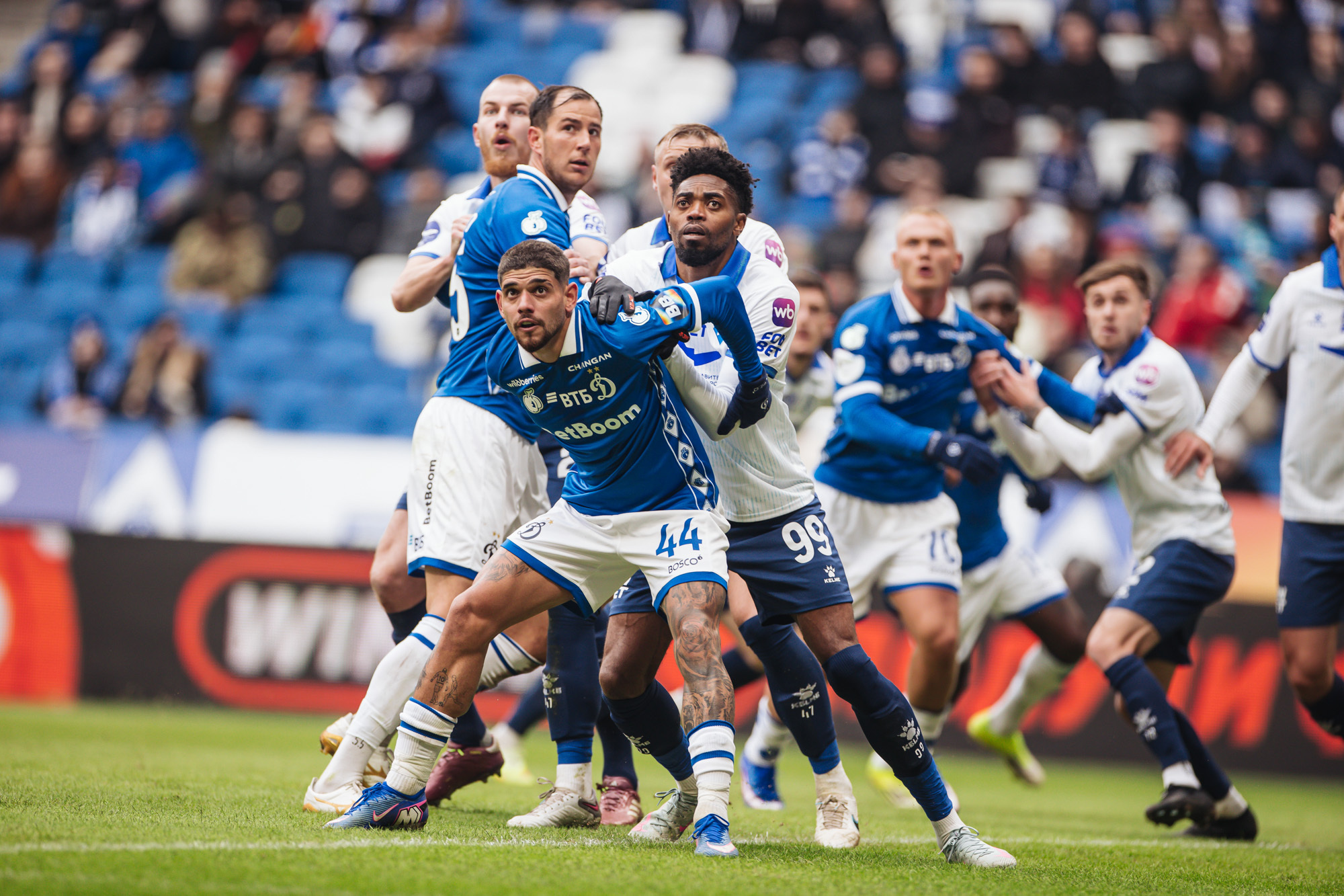 Фоторепортаж с домашнего матча против «Крыльев Советов»
