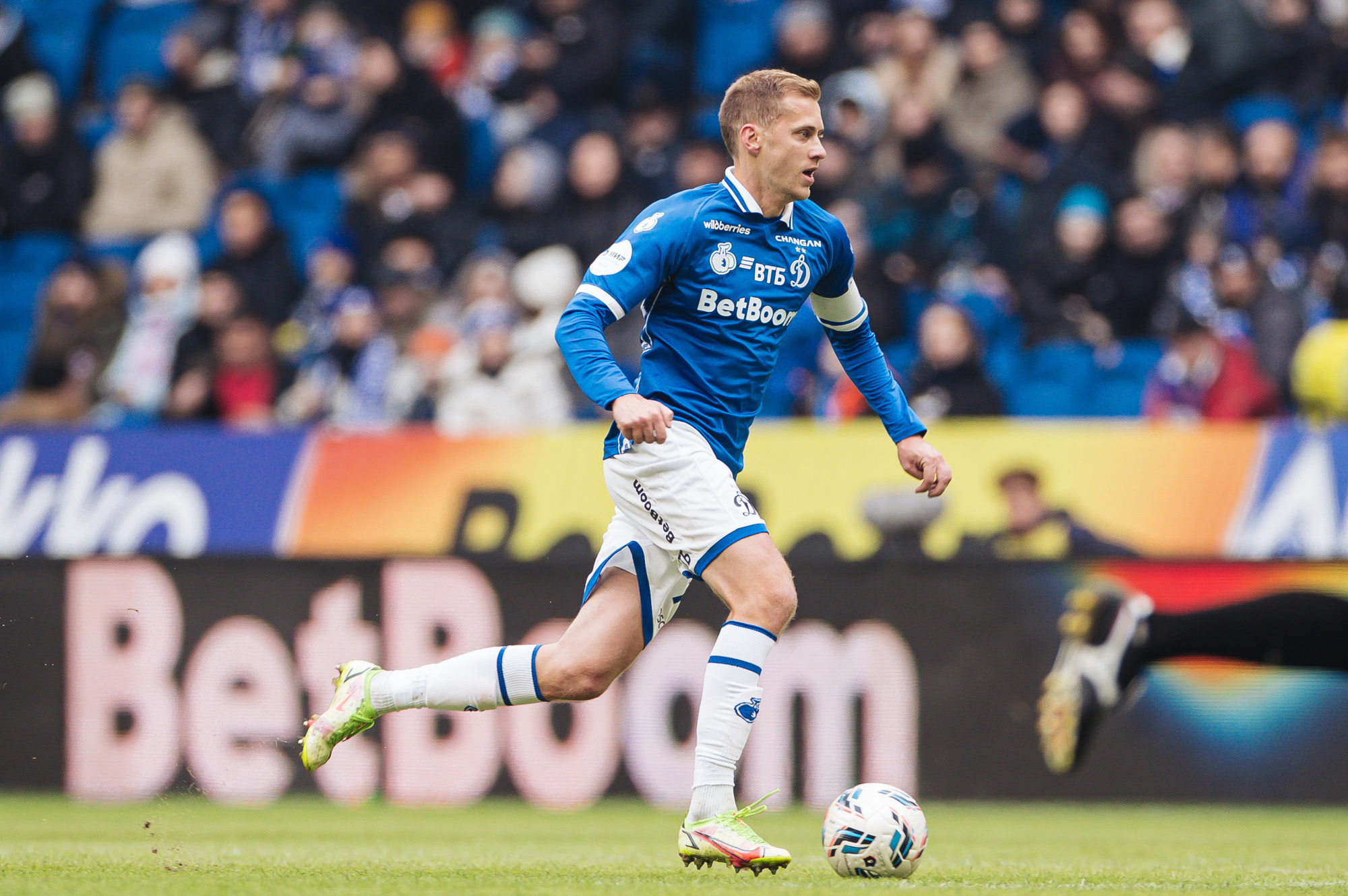 Фоторепортаж с домашнего матча против «Крыльев Советов»