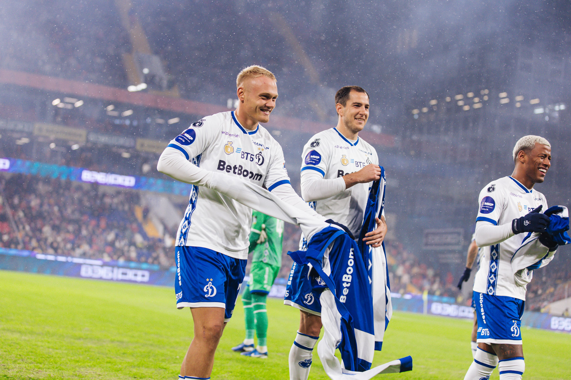 Фоторепортаж с выездного дерби против ЦСКА