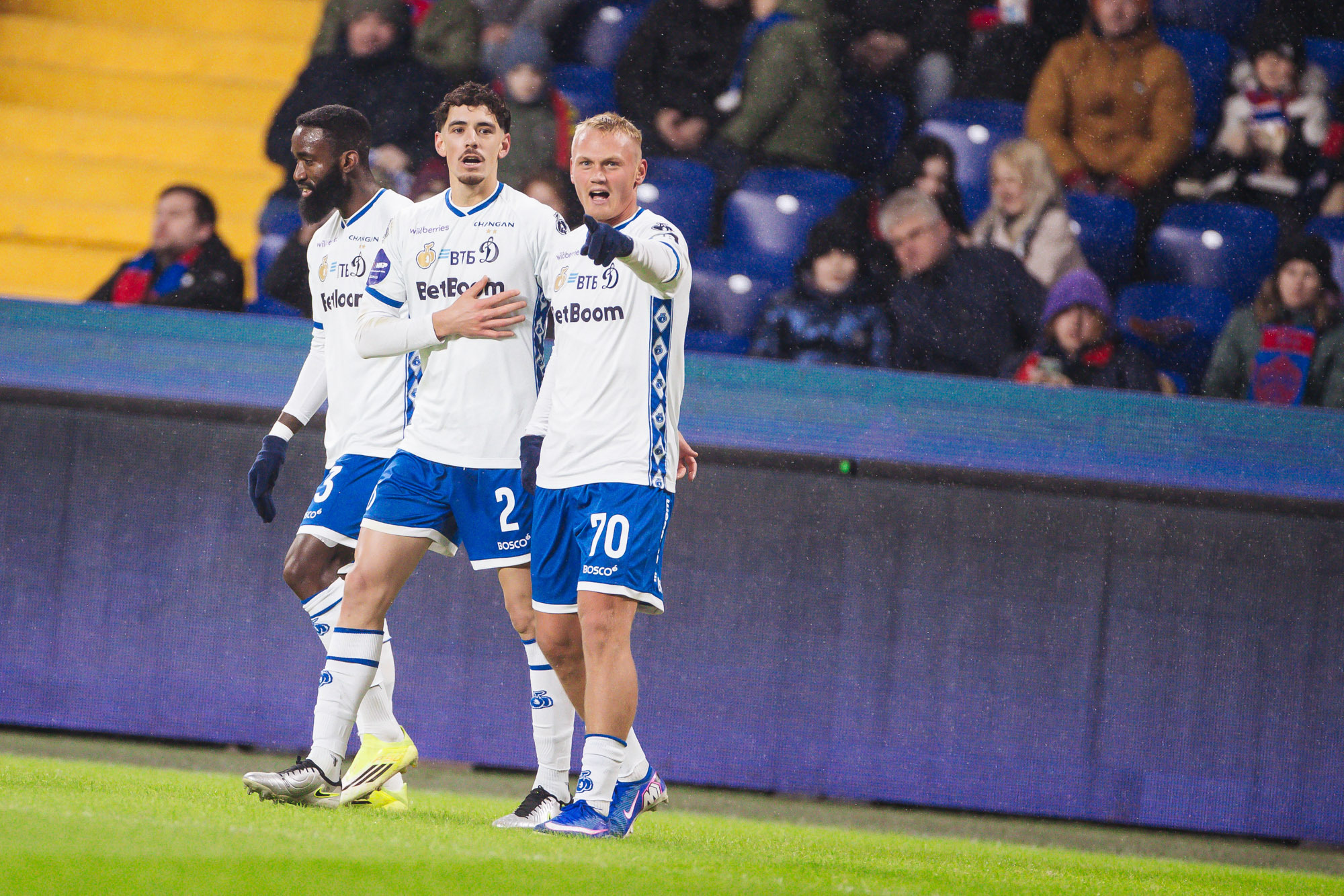 Фоторепортаж с выездного дерби против ЦСКА