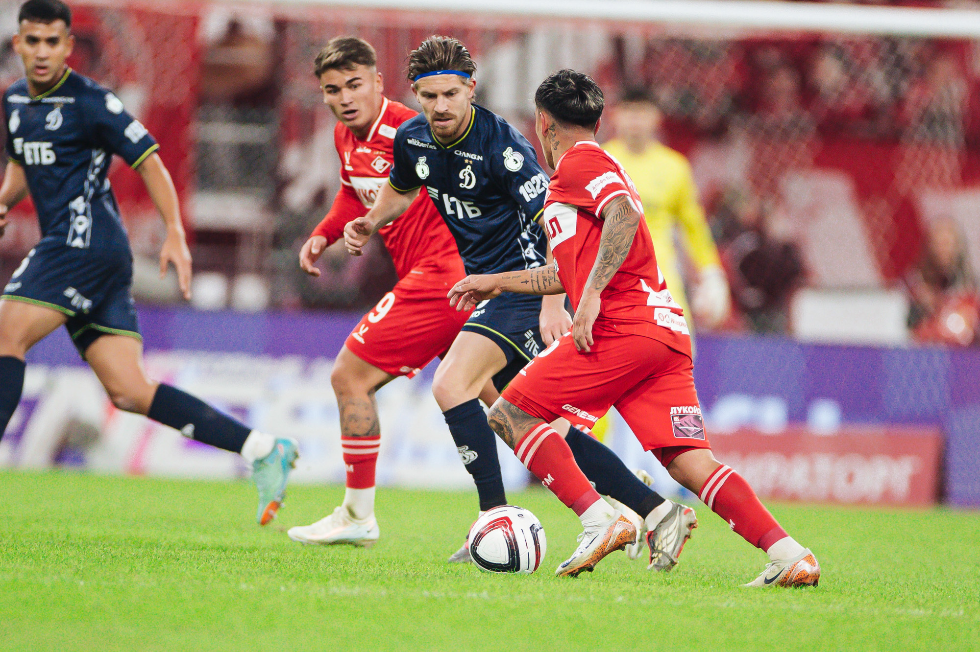 Фоторепортаж с выездного кубкового матча против «Спартака»