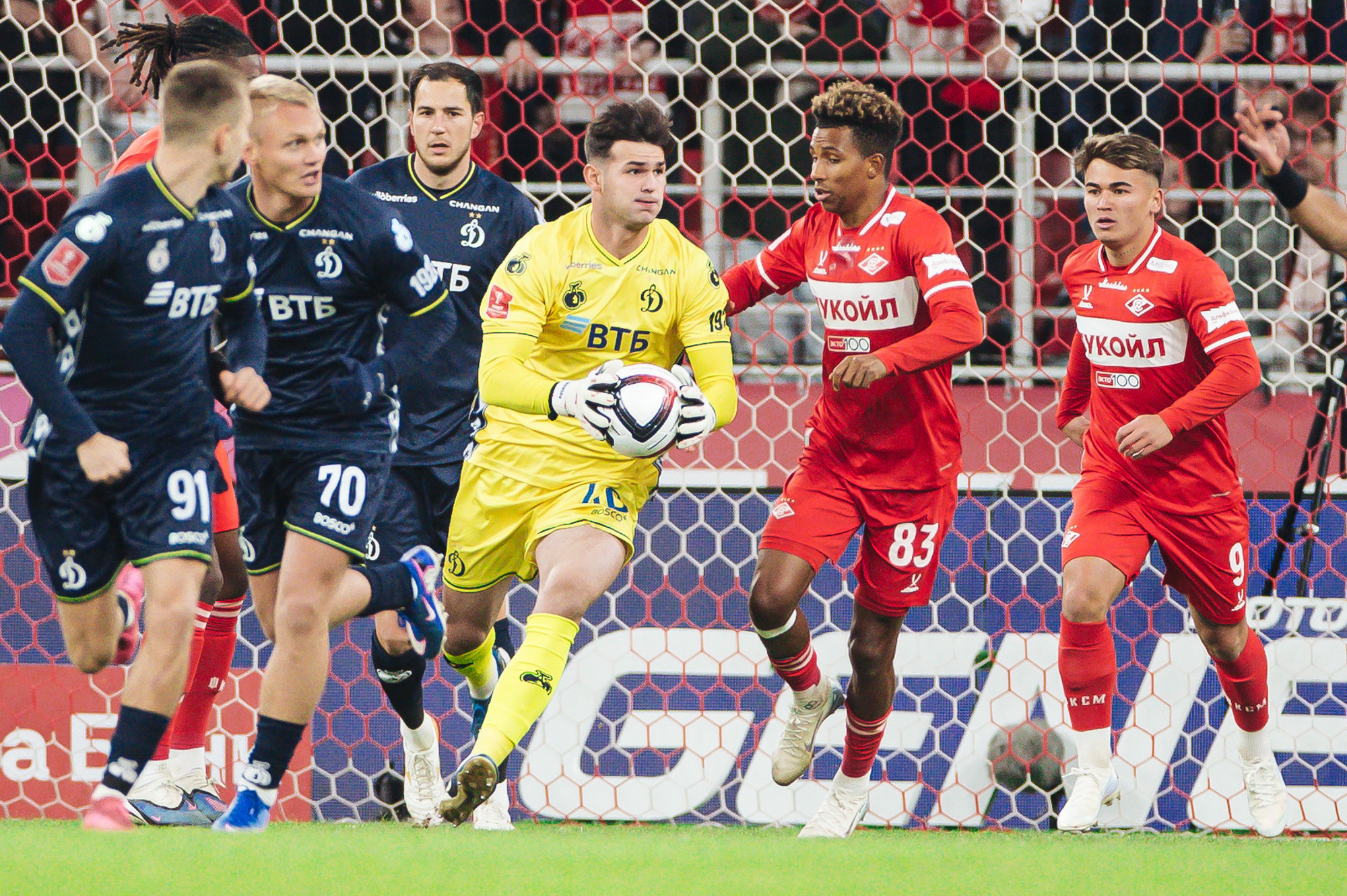 Фоторепортаж с выездного кубкового матча против «Спартака»