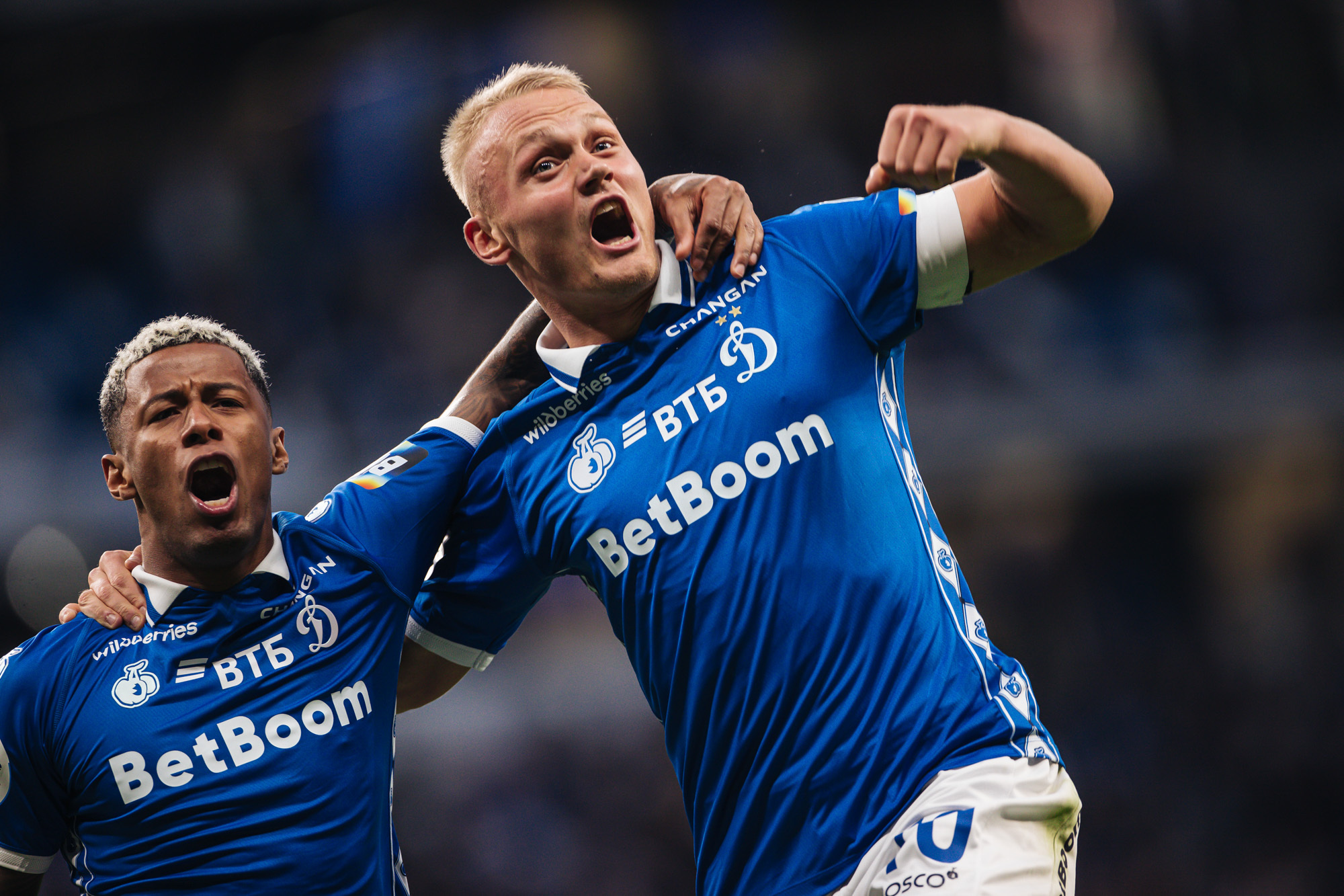 Фоторепортаж с домашнего матча против «Оренбурга»