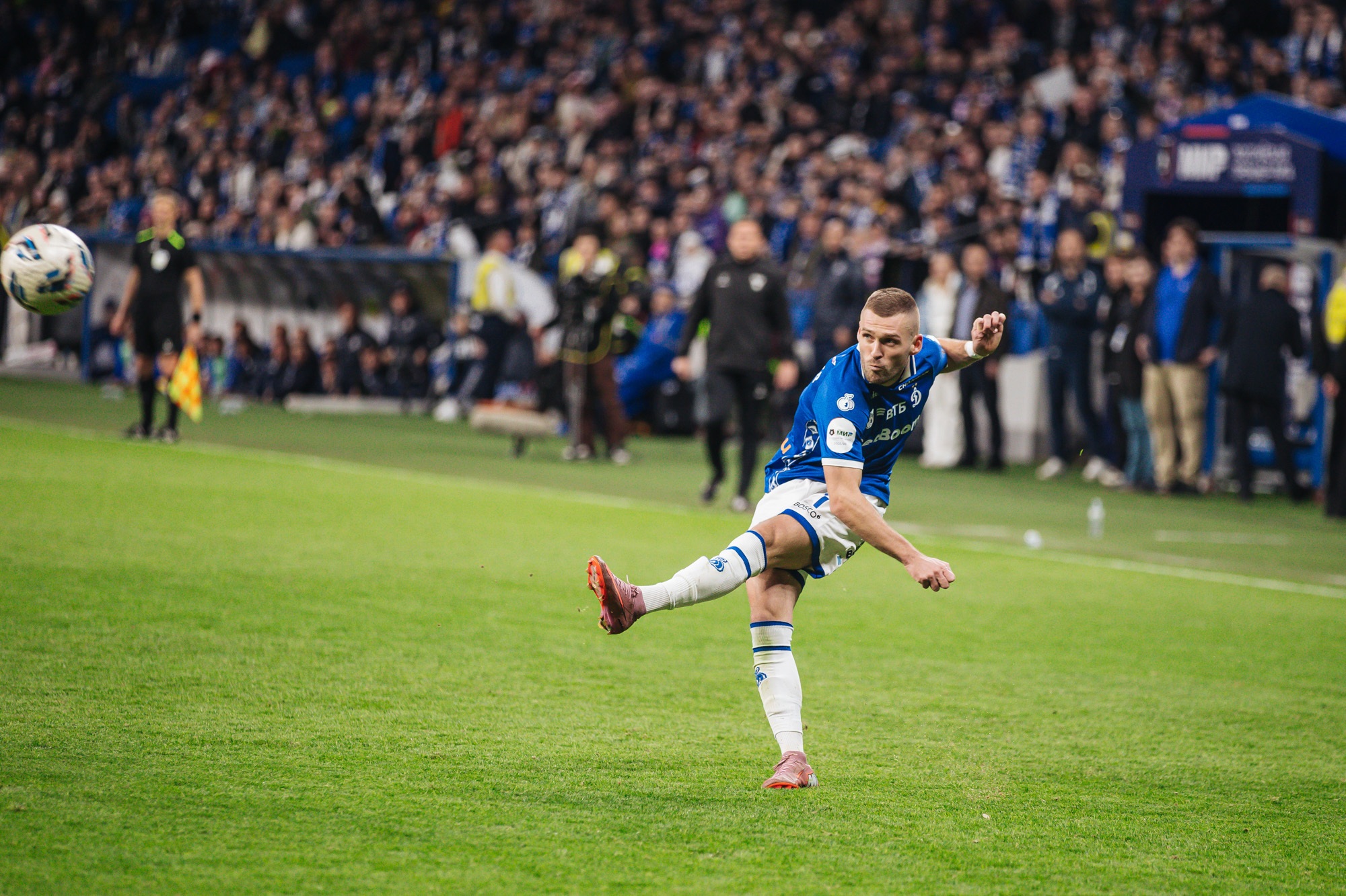 Фоторепортаж с домашнего матча против «Оренбурга»