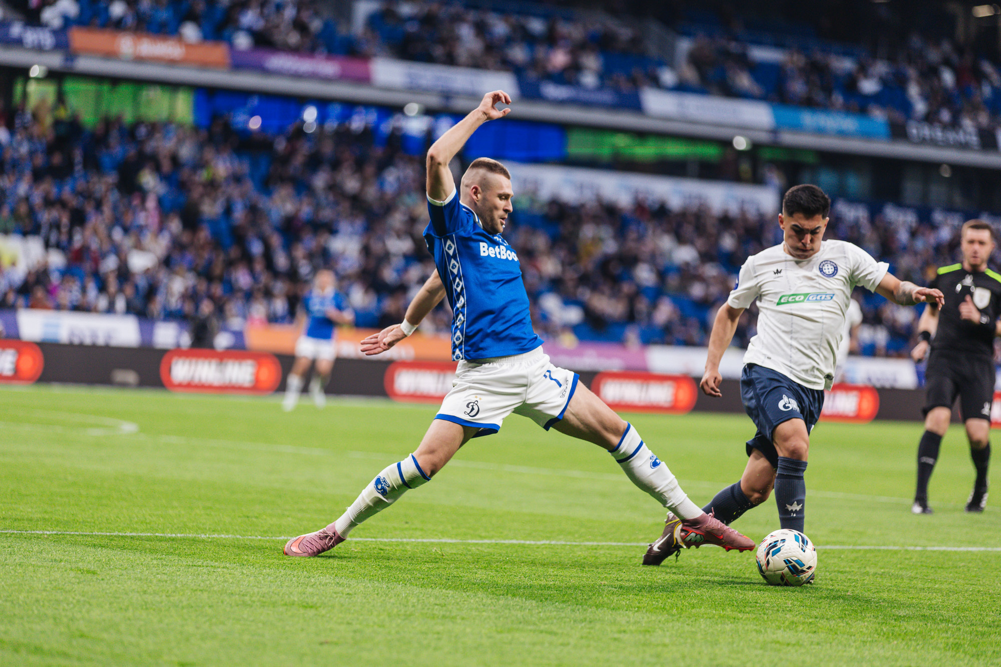 Фоторепортаж с домашнего матча против «Оренбурга»