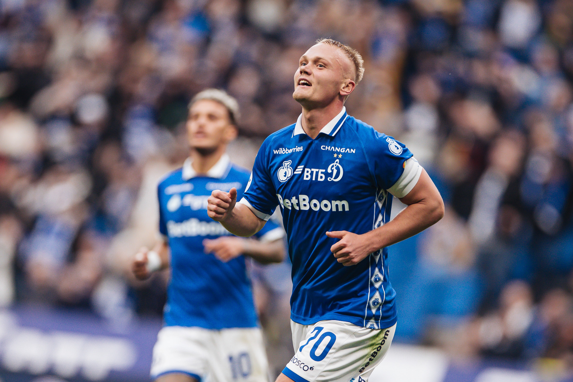 Фоторепортаж с домашнего матча против «Оренбурга»