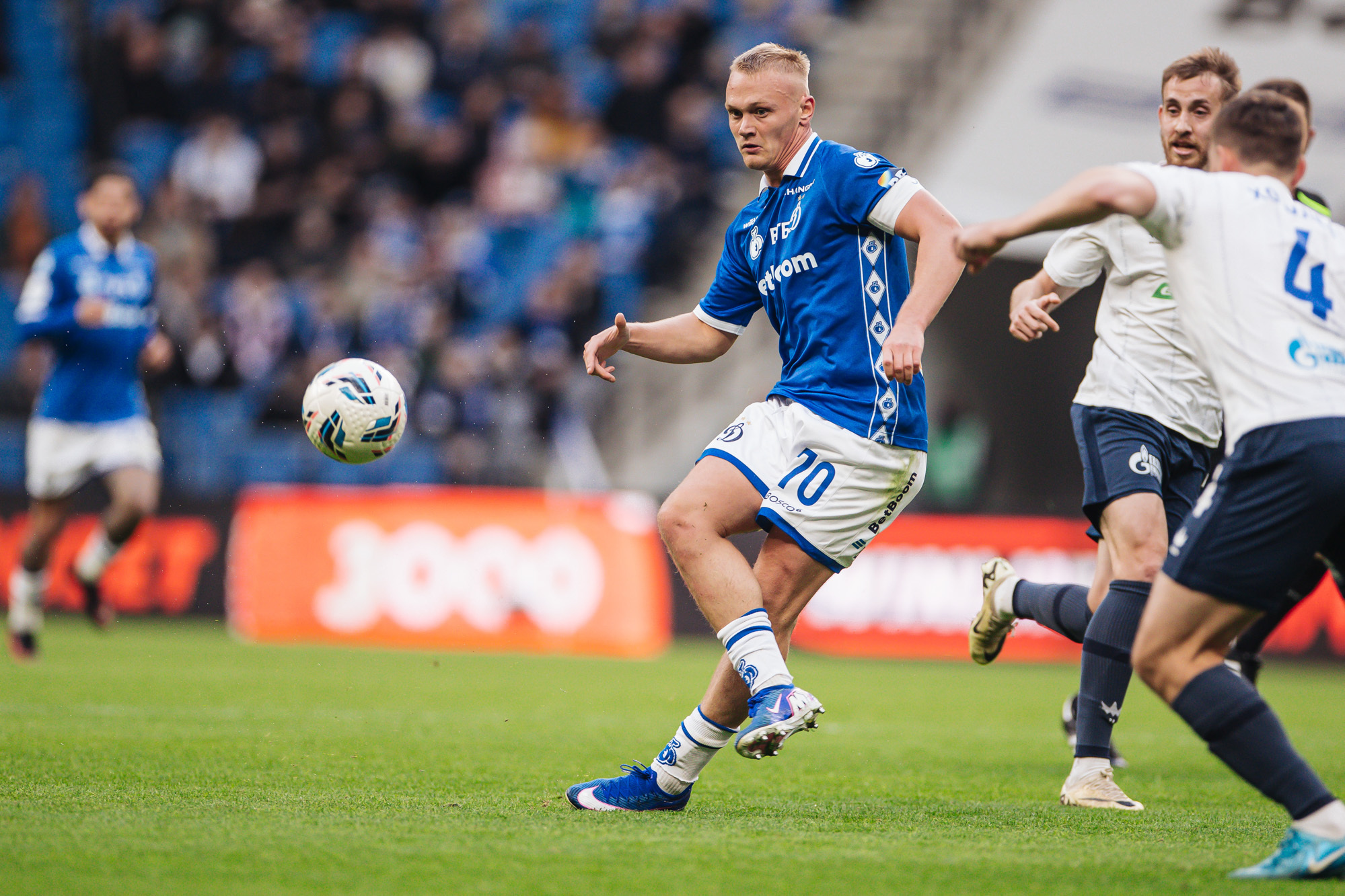 Фоторепортаж с домашнего матча против «Оренбурга»