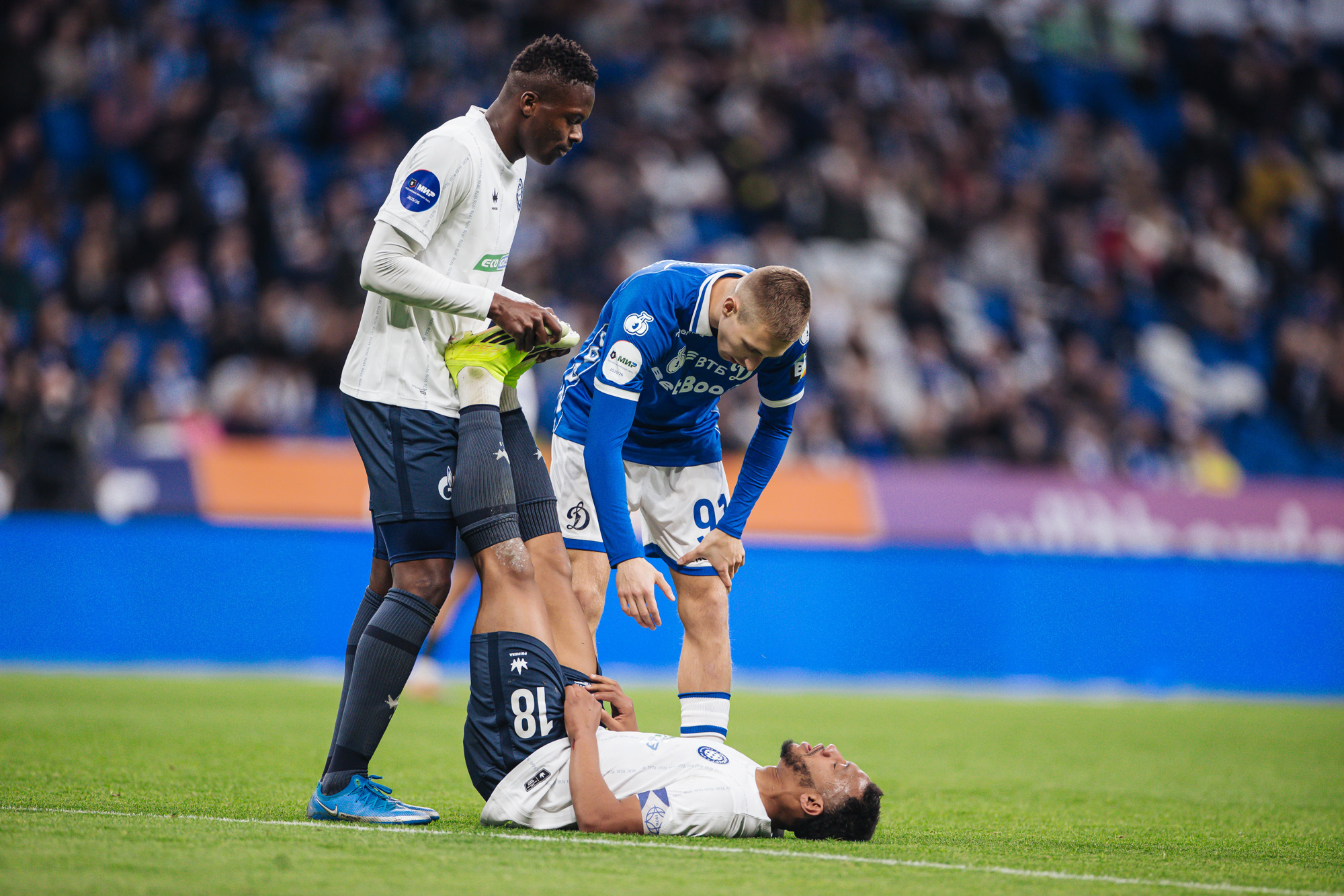 Фоторепортаж с домашнего матча против «Оренбурга»