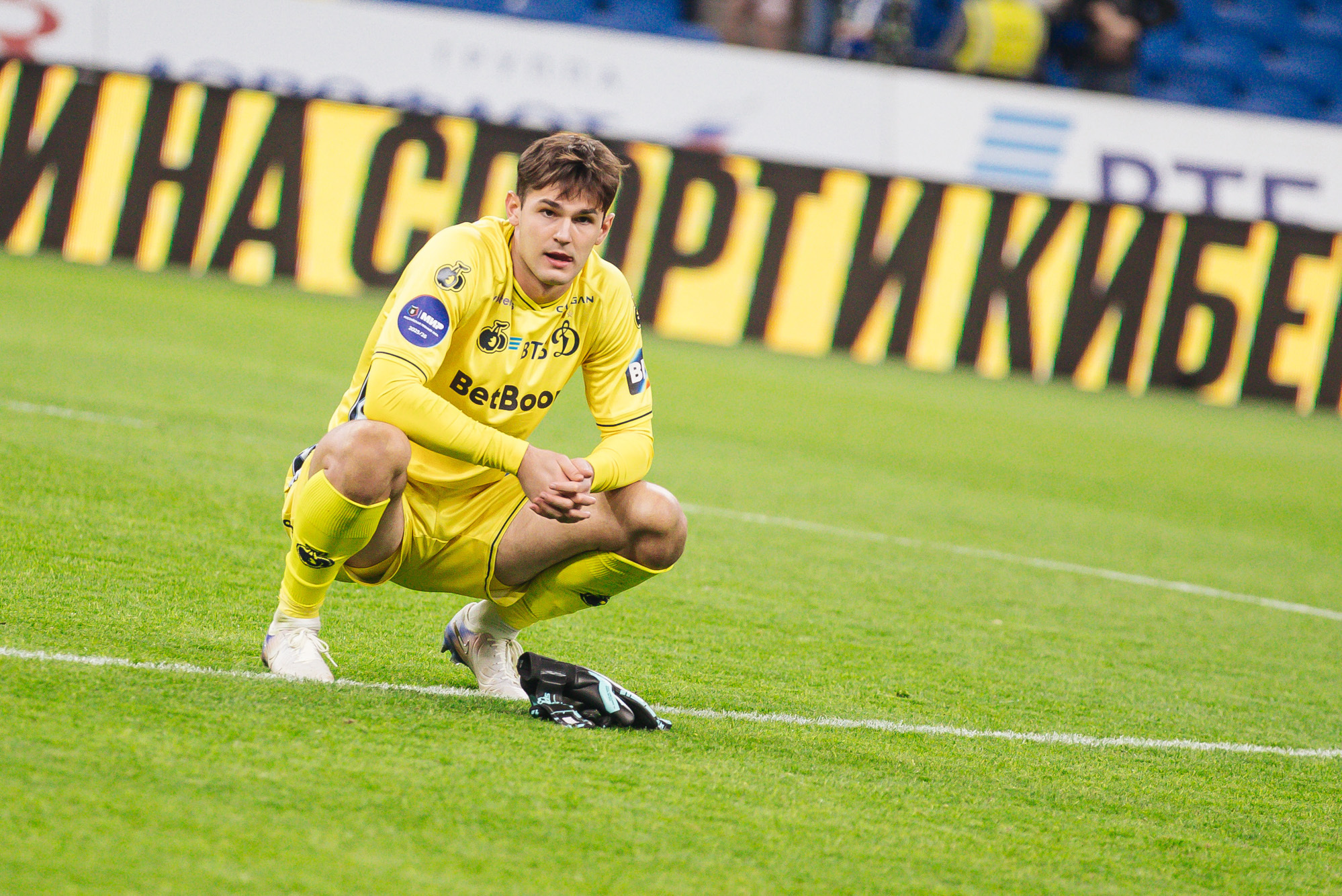 Фоторепортаж с домашнего матча против «Оренбурга»