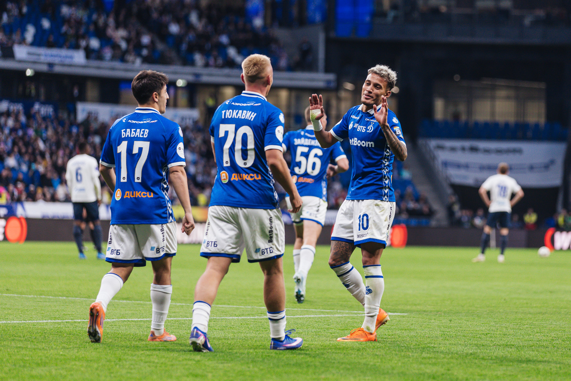 Фоторепортаж с домашнего матча против «Оренбурга»