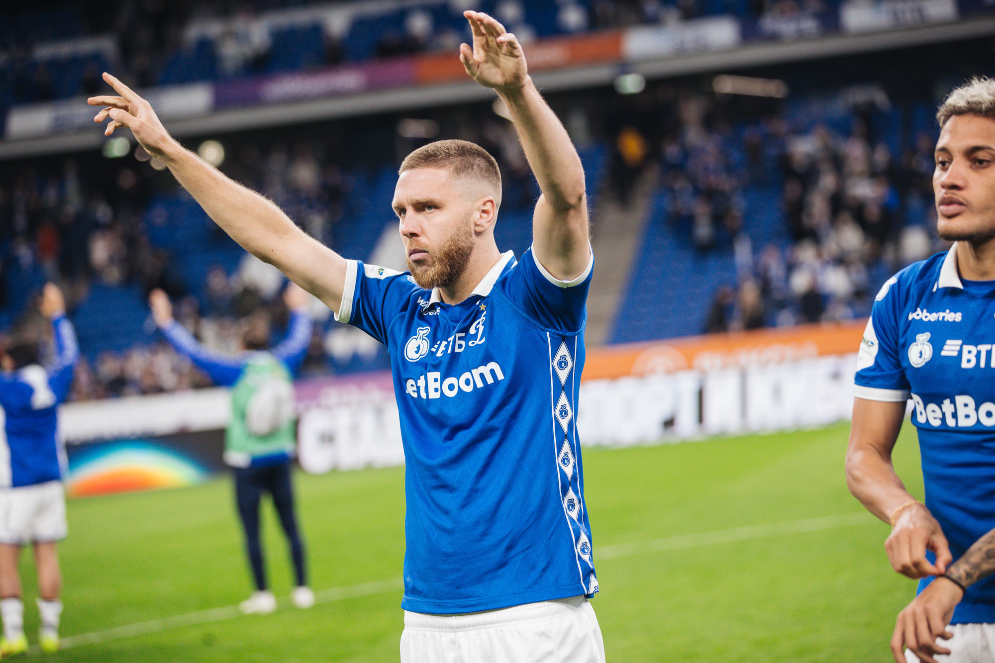 Фоторепортаж с домашнего матча против «Оренбурга»